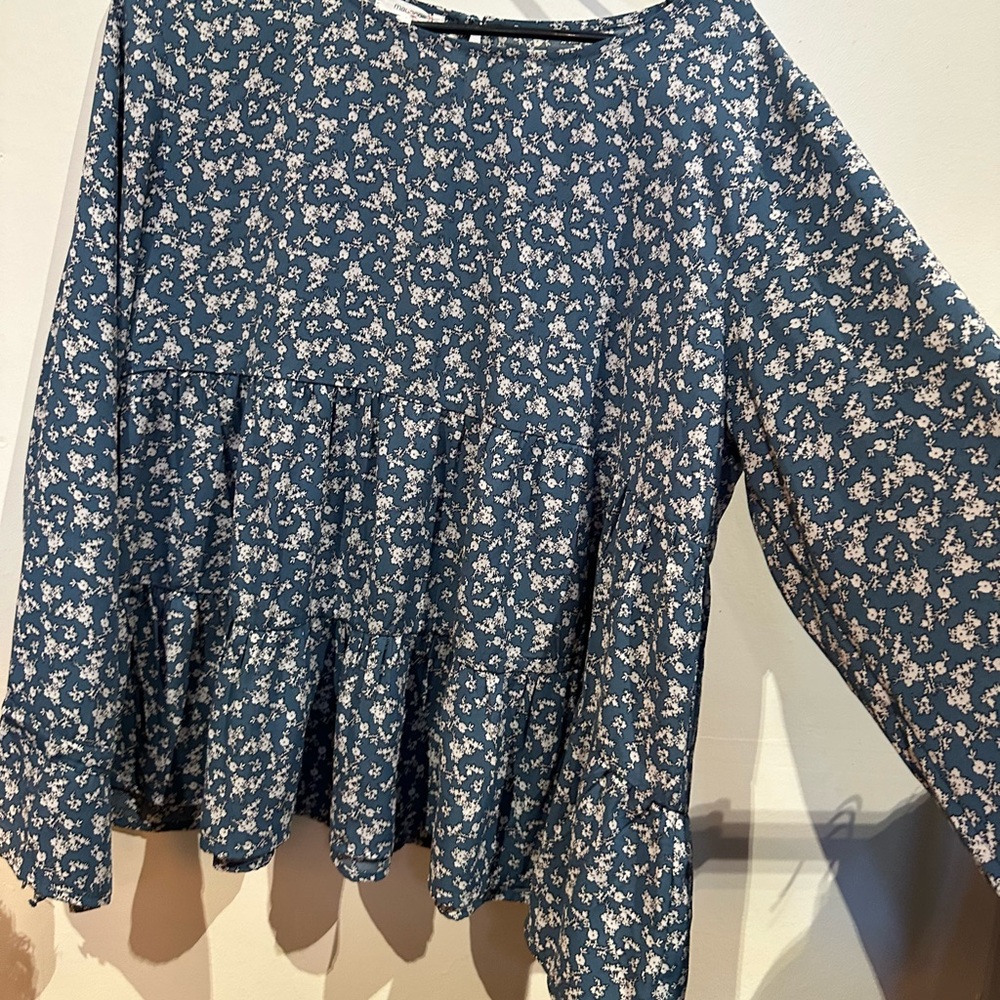Maurices Navy Blue Floral Peplum Blouse